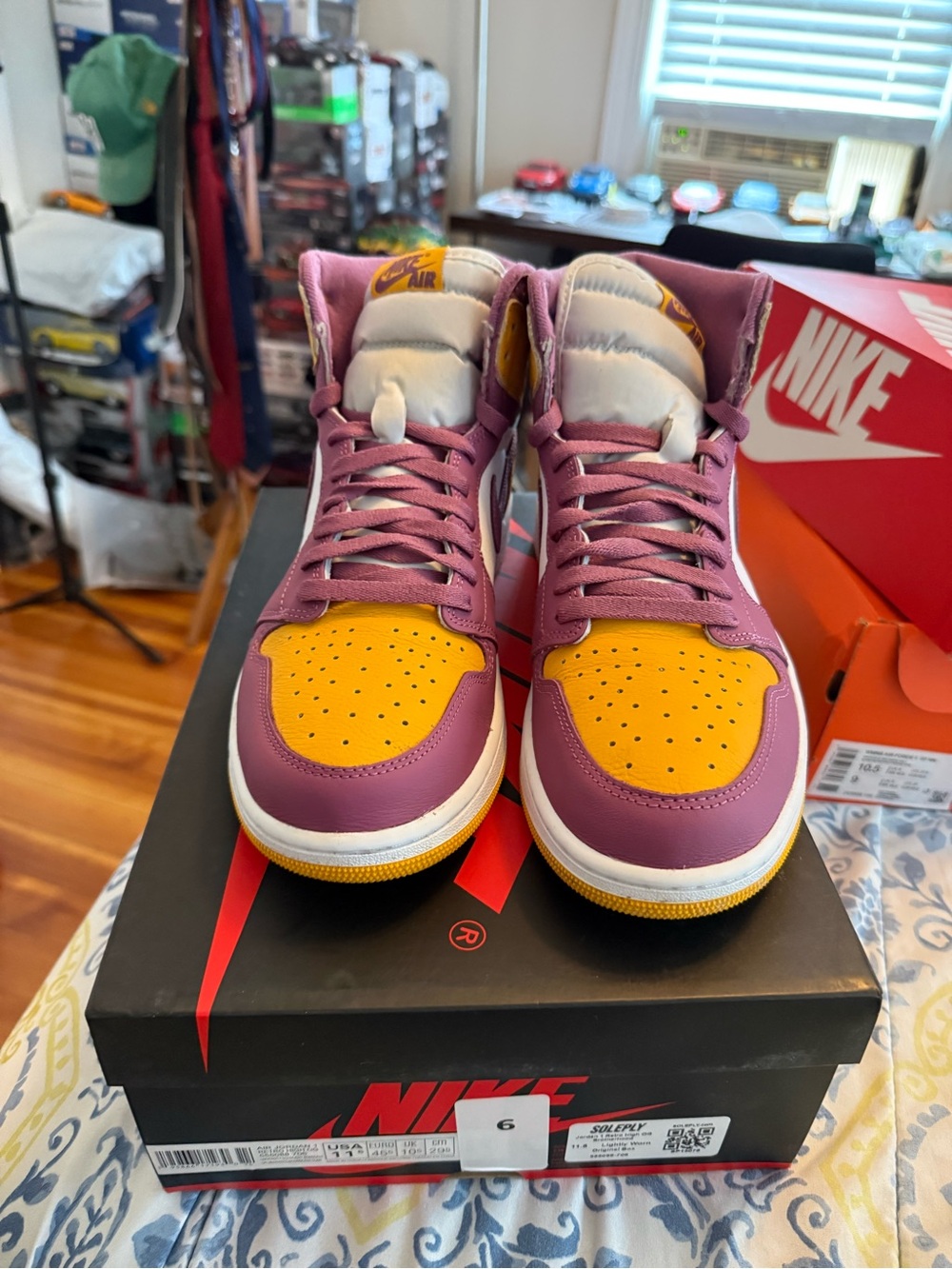 Air Jordan 1 Retro High-Top Sneakers in Purple and Yellow